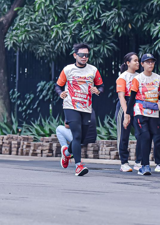 Race photo from NOTARACE 2025