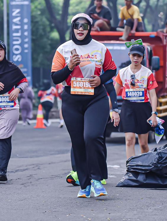 Race photo from NOTARACE 2025