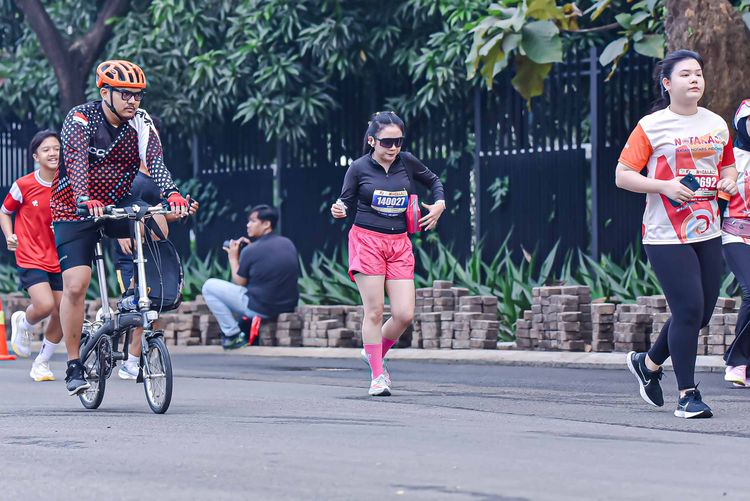 Race photo from NOTARACE 2025