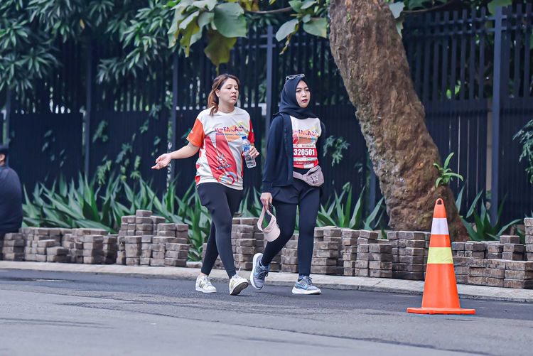 Race photo from NOTARACE 2025