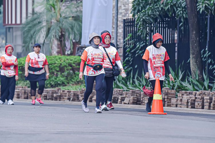 Race photo from NOTARACE 2025