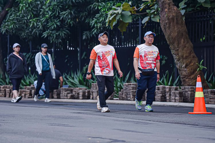 Race photo from NOTARACE 2025