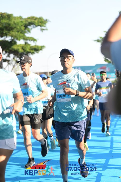 Race photo from KBP City Run 2024