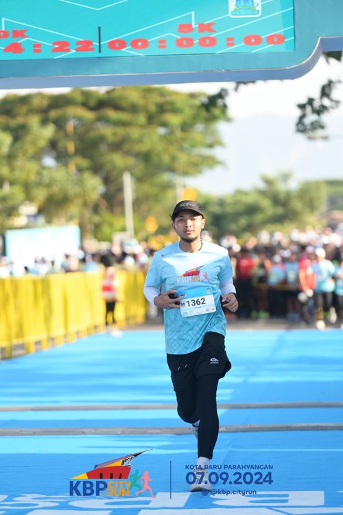 Race photo from KBP City Run 2024