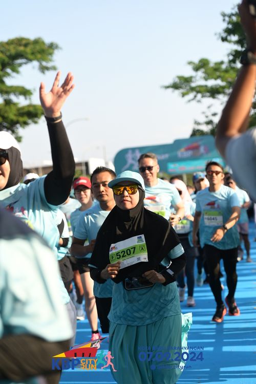 Race photo from KBP City Run 2024