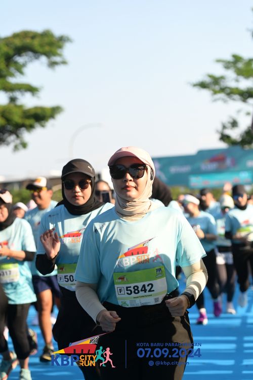 Race photo from KBP City Run 2024