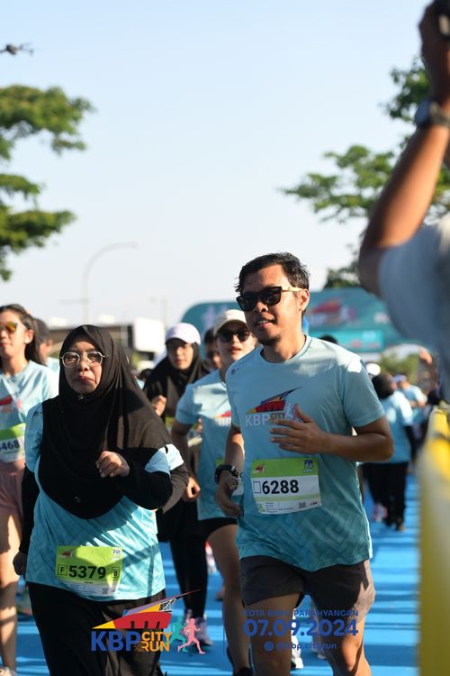 Race photo from KBP City Run 2024