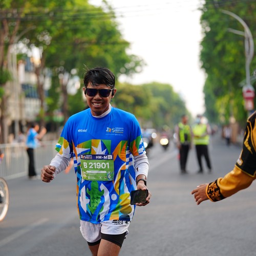 Race photo from SURABAYA ISOPLUS MARATHON 2026