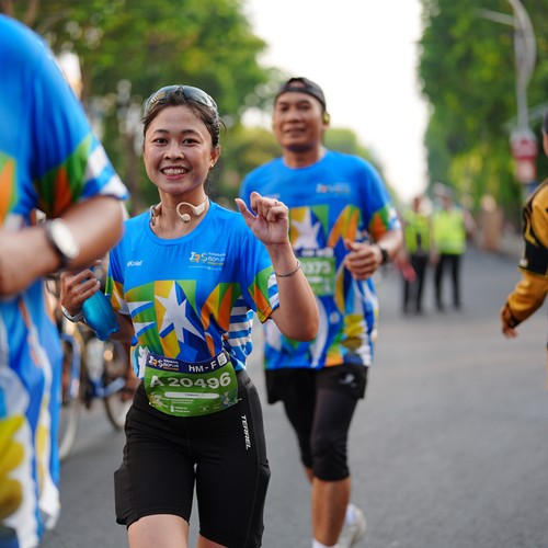 Race photo from SURABAYA ISOPLUS MARATHON 2026
