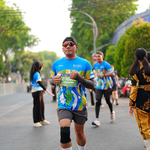 Race photo from SURABAYA ISOPLUS MARATHON 2026