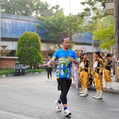Race photo from SURABAYA ISOPLUS MARATHON 2026