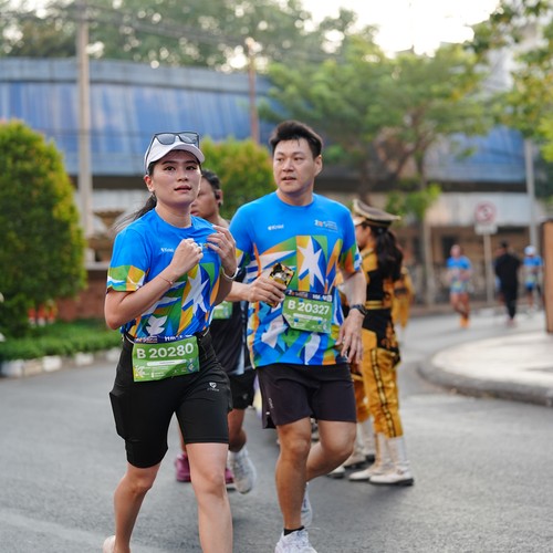 Race photo from SURABAYA ISOPLUS MARATHON 2026