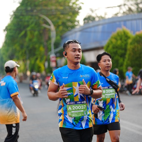 Race photo from SURABAYA ISOPLUS MARATHON 2026