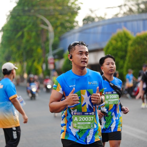 Race photo from SURABAYA ISOPLUS MARATHON 2026