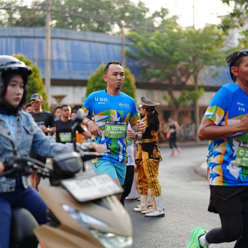 Race photo from SURABAYA ISOPLUS MARATHON 2026