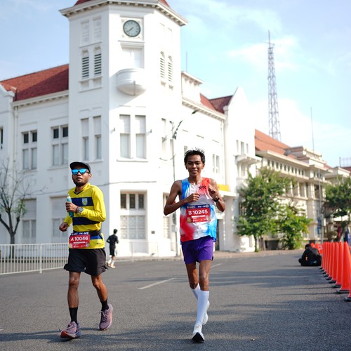 Race photo from SURABAYA ISOPLUS MARATHON 2026