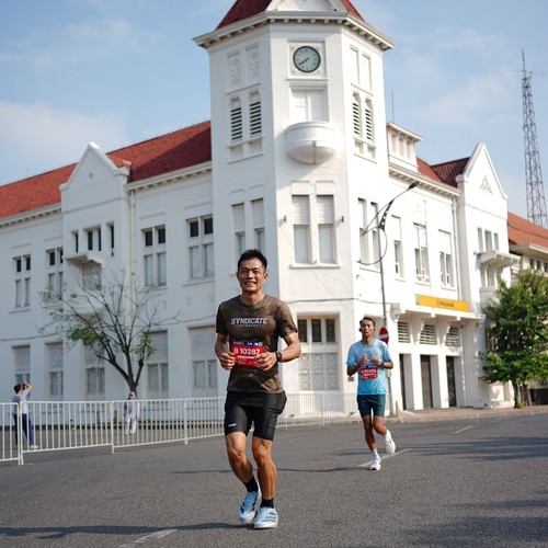 Race photo from SURABAYA ISOPLUS MARATHON 2026