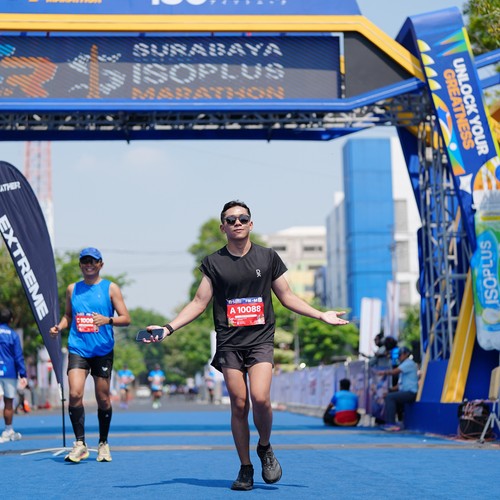 Race photo from SURABAYA ISOPLUS MARATHON 2026