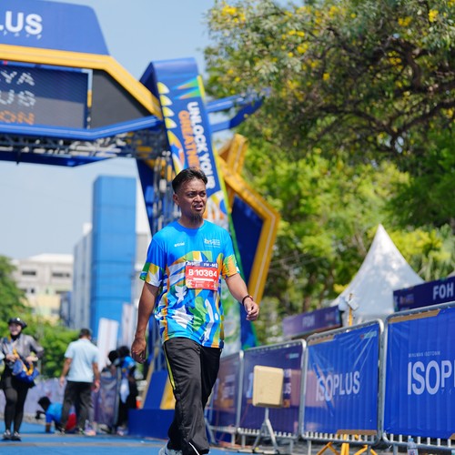 Race photo from SURABAYA ISOPLUS MARATHON 2026