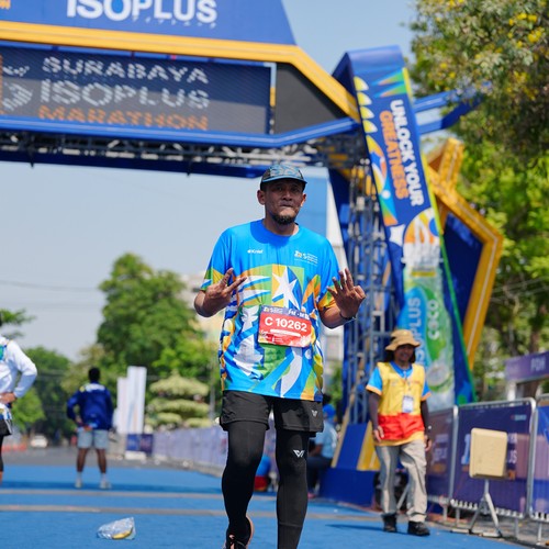 Race photo from SURABAYA ISOPLUS MARATHON 2026