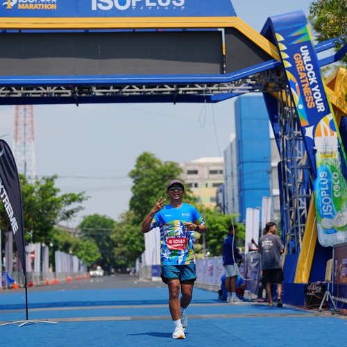 Race photo from SURABAYA ISOPLUS MARATHON 2026