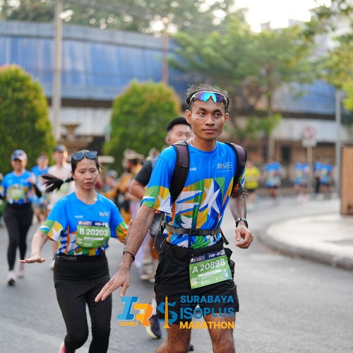 Race photo from SURABAYA ISOPLUS MARATHON 2026