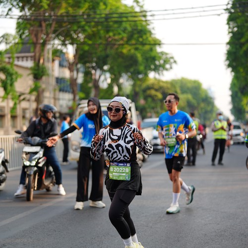 Race photo from SURABAYA ISOPLUS MARATHON 2026
