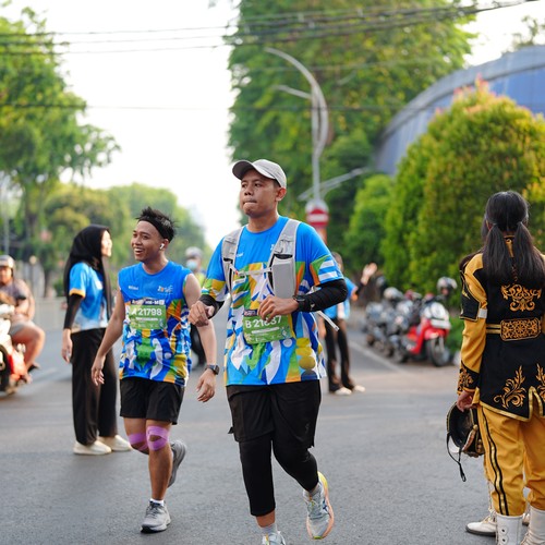 Race photo from SURABAYA ISOPLUS MARATHON 2026
