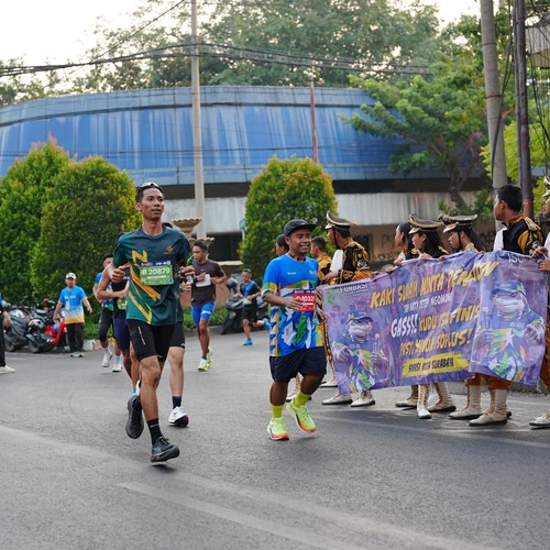 Race photo from SURABAYA ISOPLUS MARATHON 2026