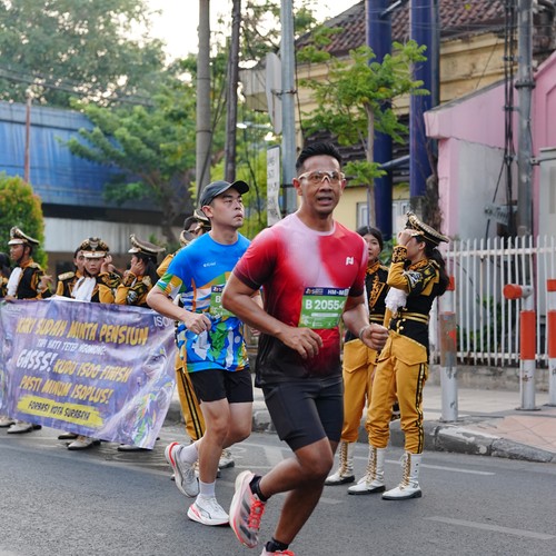 Race photo from SURABAYA ISOPLUS MARATHON 2026