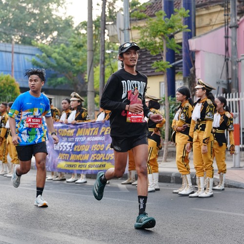 Race photo from SURABAYA ISOPLUS MARATHON 2026