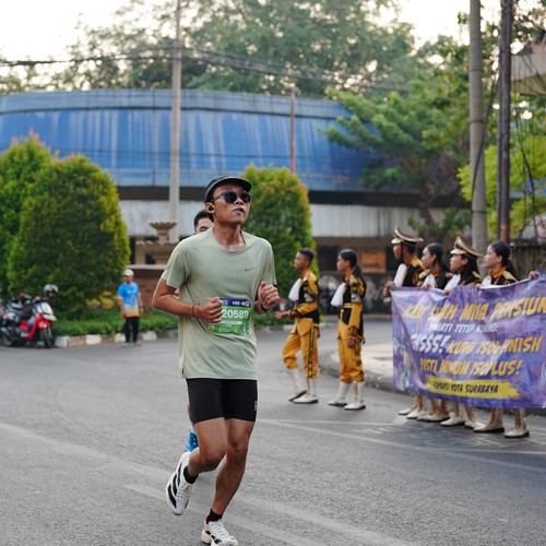 Race photo from SURABAYA ISOPLUS MARATHON 2026