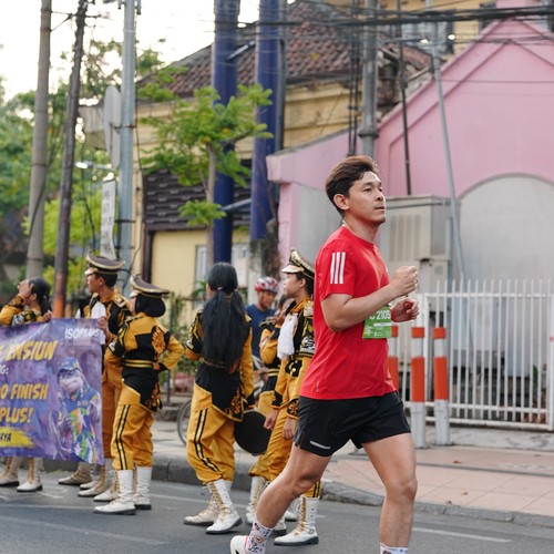 Race photo from SURABAYA ISOPLUS MARATHON 2026