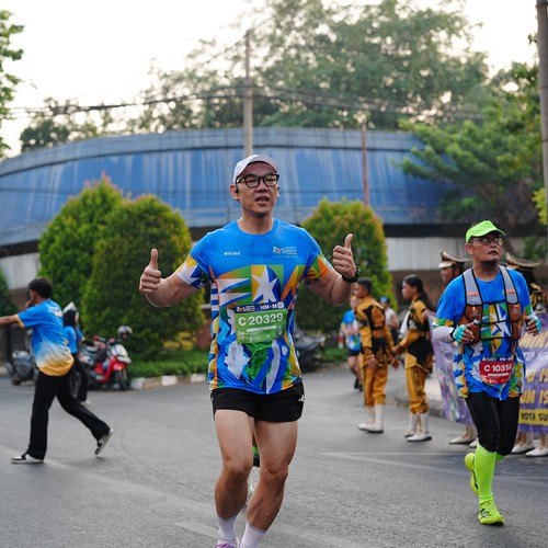 Race photo from SURABAYA ISOPLUS MARATHON 2026