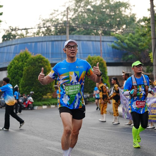 Race photo from SURABAYA ISOPLUS MARATHON 2026