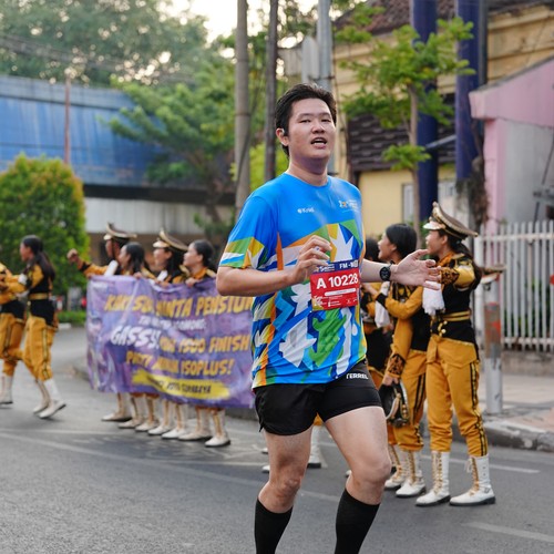 Race photo from SURABAYA ISOPLUS MARATHON 2026