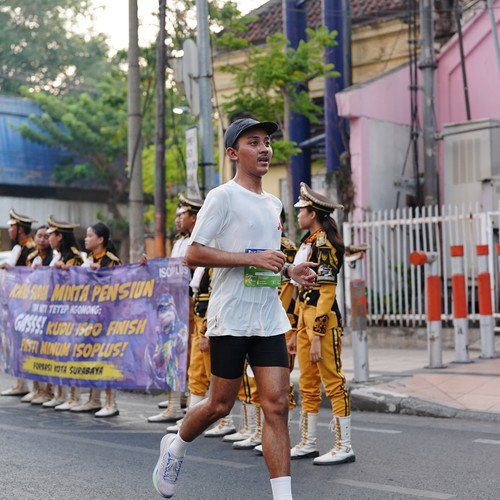 Race photo from SURABAYA ISOPLUS MARATHON 2026