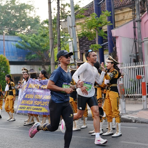 Race photo from SURABAYA ISOPLUS MARATHON 2026