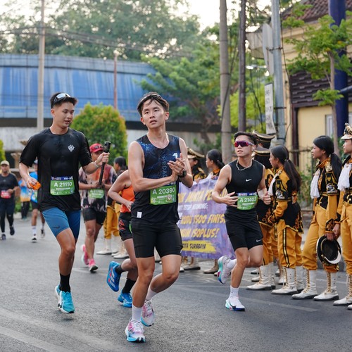 Race photo from SURABAYA ISOPLUS MARATHON 2026