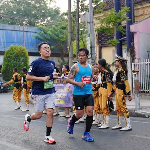 Race photo from SURABAYA ISOPLUS MARATHON 2026