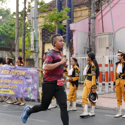 Race photo from SURABAYA ISOPLUS MARATHON 2026