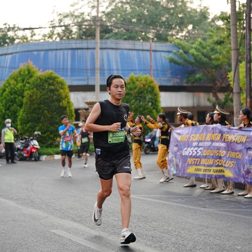Race photo from SURABAYA ISOPLUS MARATHON 2026