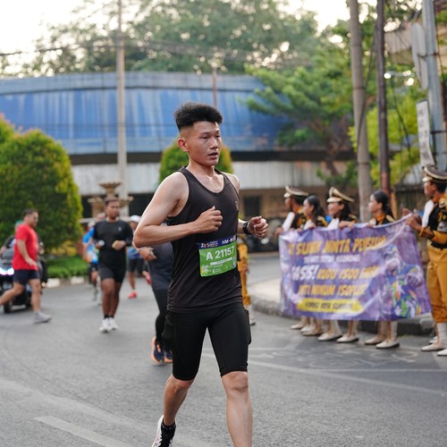 Race photo from SURABAYA ISOPLUS MARATHON 2026