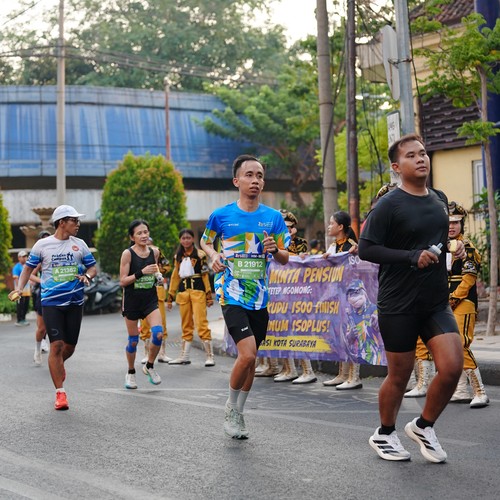 Race photo from SURABAYA ISOPLUS MARATHON 2026