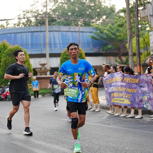 Race photo from SURABAYA ISOPLUS MARATHON 2026