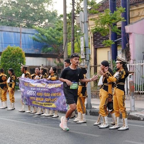 Race photo from SURABAYA ISOPLUS MARATHON 2026