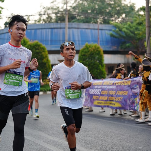 Race photo from SURABAYA ISOPLUS MARATHON 2026