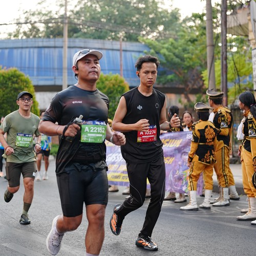 Race photo from SURABAYA ISOPLUS MARATHON 2026