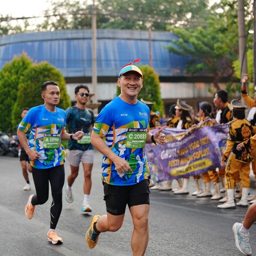 Race photo from SURABAYA ISOPLUS MARATHON 2026