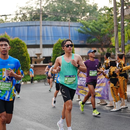 Race photo from SURABAYA ISOPLUS MARATHON 2026